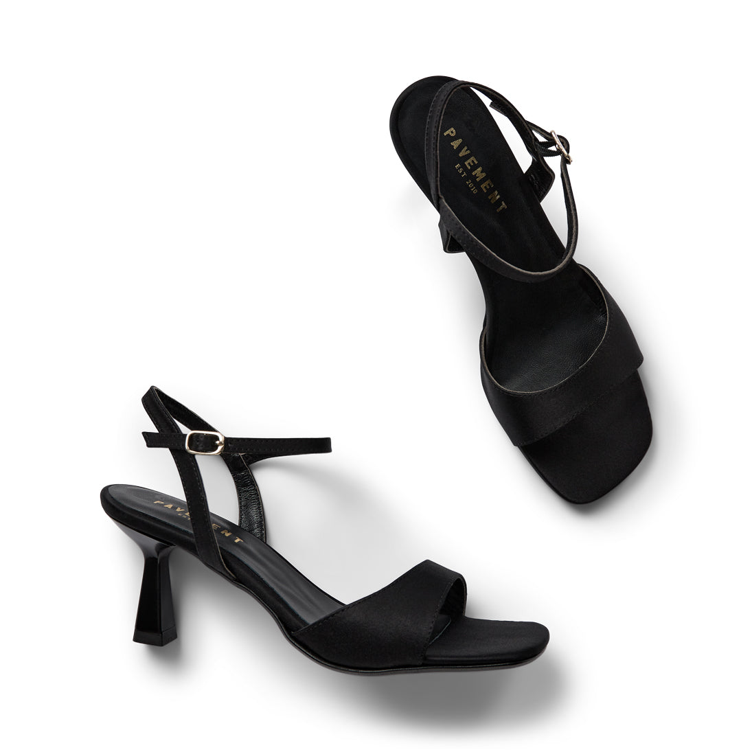 Pavement Helma Heels Black satin 705
