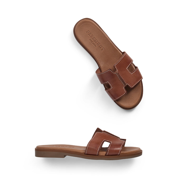 Pavement Pam Sandals Tan 052