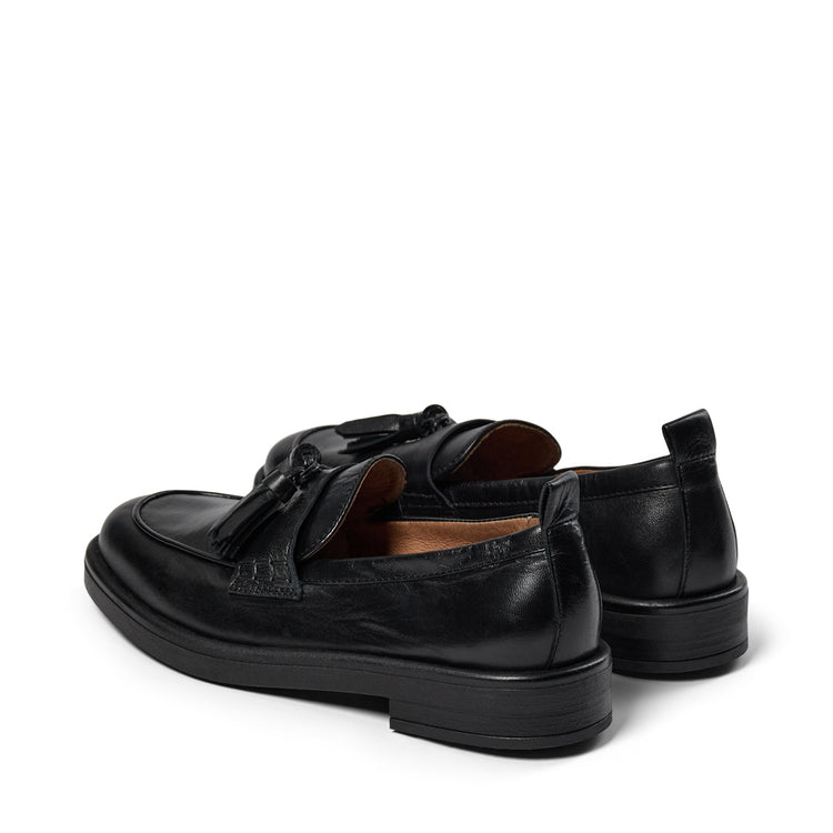 Pavement Shelly Tassel Loafers Black 020