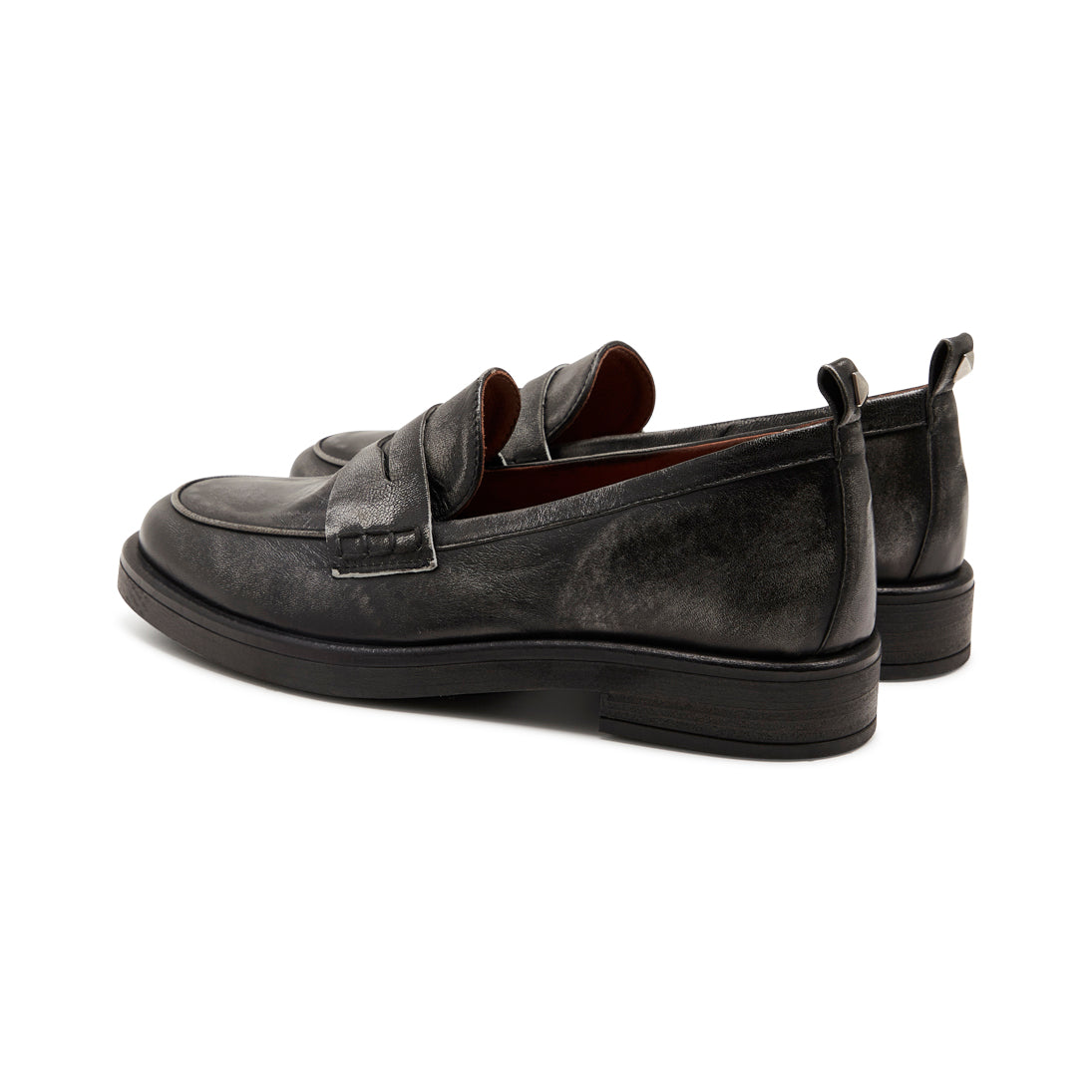 Pavement Shelly Two-tone Loafers 684 Black/Metal